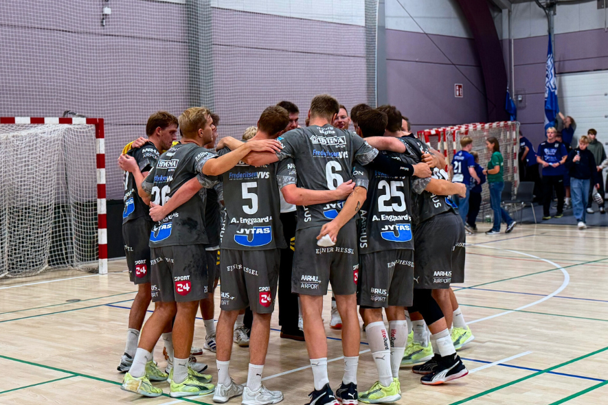 SAH ER VIDERE I POKALEN!