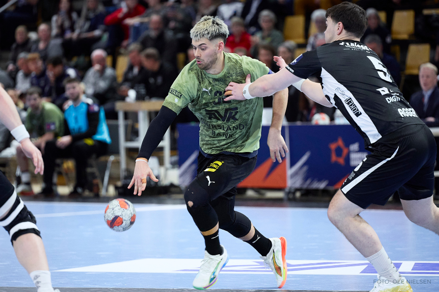 GRUPPENS FØRSTEPLADS SKAL FORSVARES I RETUROPGØRET MOD ELVERUM