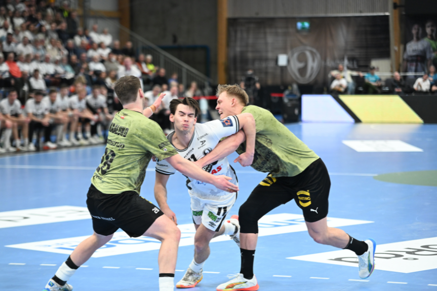 NEDERLAG I ELVERUM: VEJEN TIL PULJESEJR ER FORTSAT ÅBEN