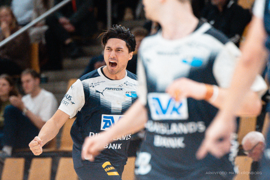 SAH SIKRER HISTORISK ANDENPLADS EFTER DRAMATISK OPGØR MOD SKJERN!